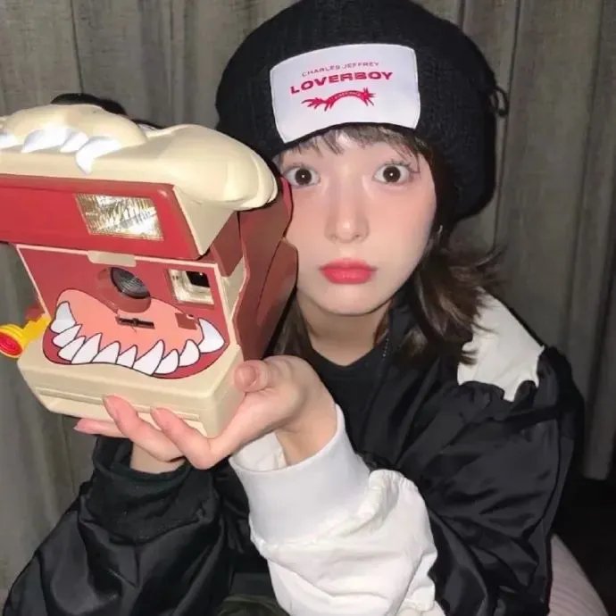 波丽士很忙